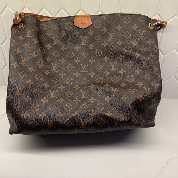 LV Graceful PM - Picture 11 of 11